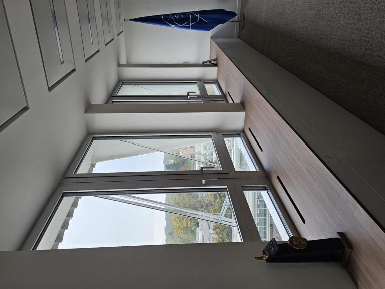 Menuiseries aluminium bas carbone Auvergne-Rhône-Alpes vers Genève