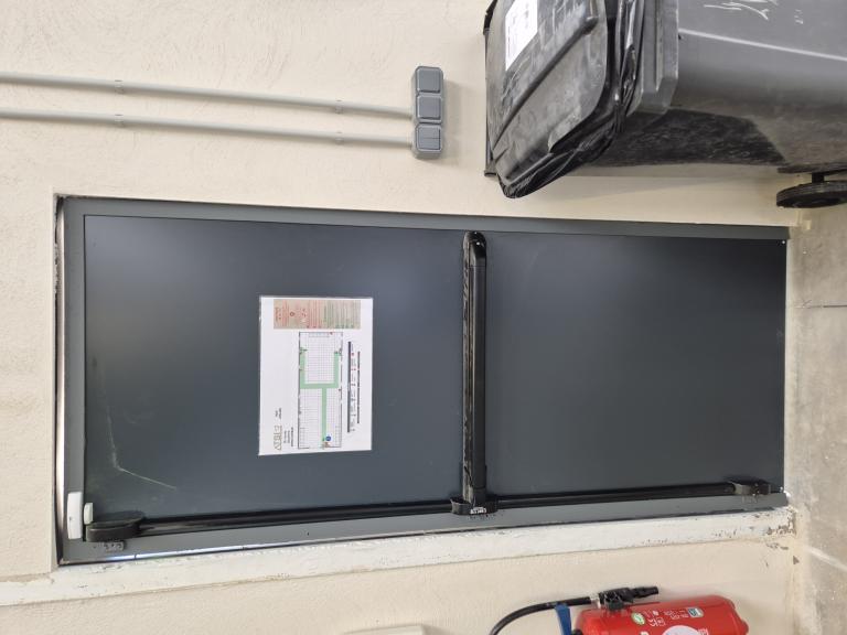 Travaux façade et menuiseries sur bâtiment industriel Corbas