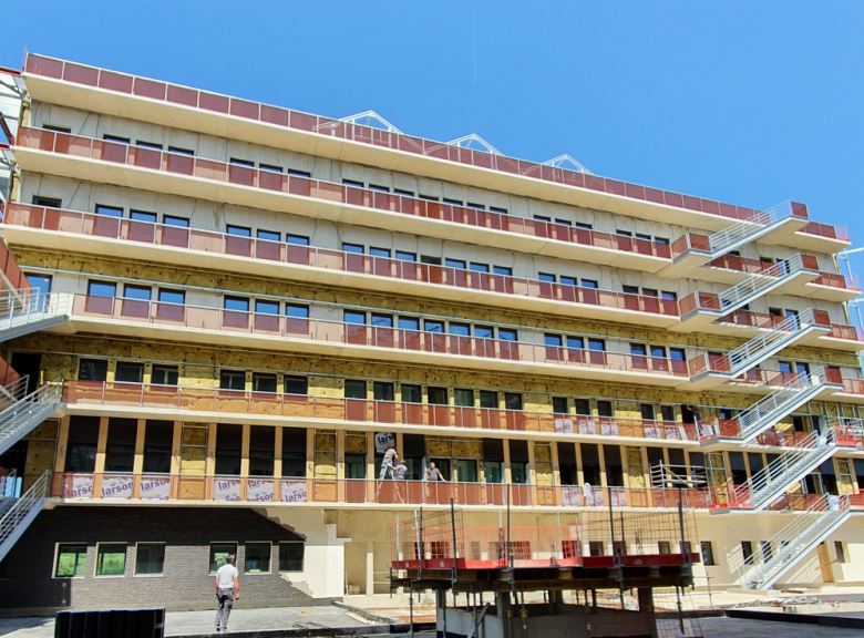 Menuiserie aluminium pour ERP à Saint-Étienne, Loire