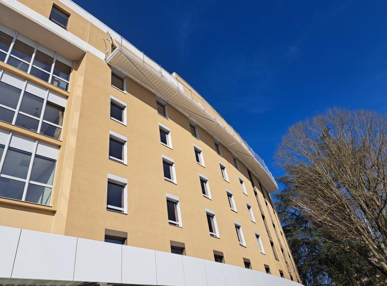 Atelier KAPECI Aluminium à Port, Ain, produisant des menuiseries aluminium