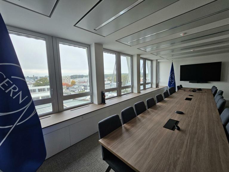 Rénovation façade vitrée bâtiment historique du CERN